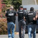 Penyerang Sinagoga California Mencoba Siarkan Penembakannya di Facebook