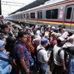 Dua Hari Lebaran, 1,4 Juta Warga Gunakan KRL Commuter Line