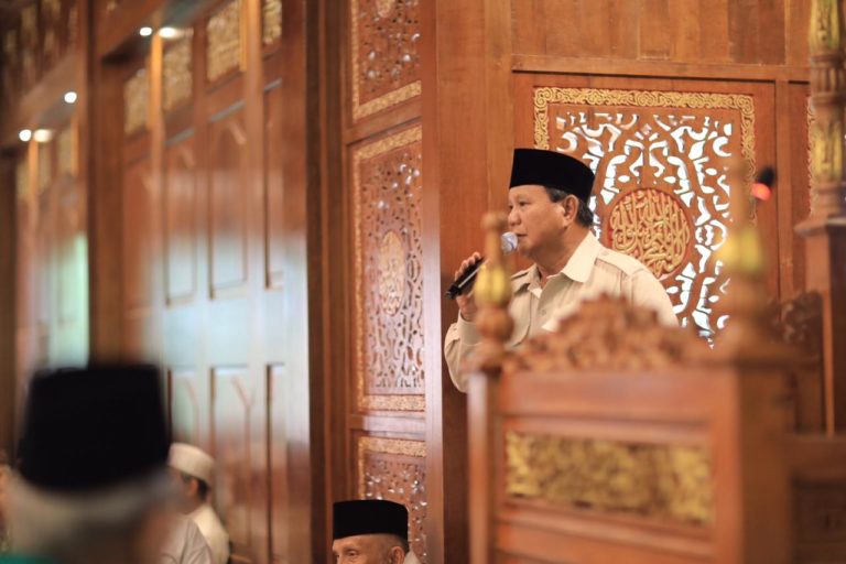 Prabowo Sampaikan Pesan Idulfitri melalui Facebook