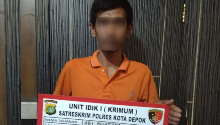 Pelaku penipuan dan penggelapan diamankan Reskrim Polresta Depok. (angga)