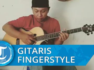 Sosok Gitaris Fingerstyle yang Viral, Berawal dari Unggahannya Main Gitar di Facebook